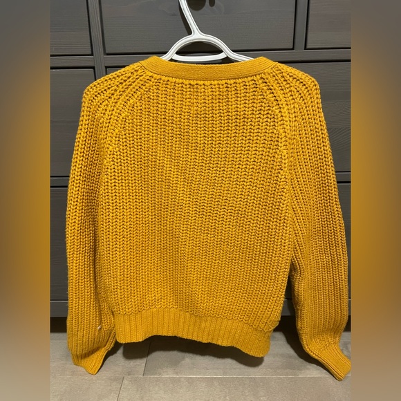 Boathouse Cardigan. - Picture 2 of 3